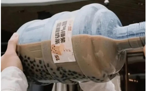 当打工人竟要靠“吨吨桶”治愈，这到底city不ctiy？